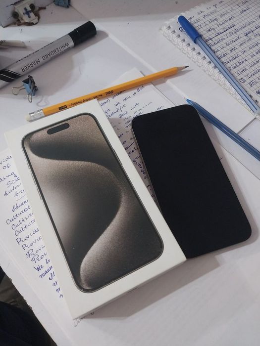 iPhone 15 pro J/A sim karta ketadi, xotirasi 256, yomkst 86