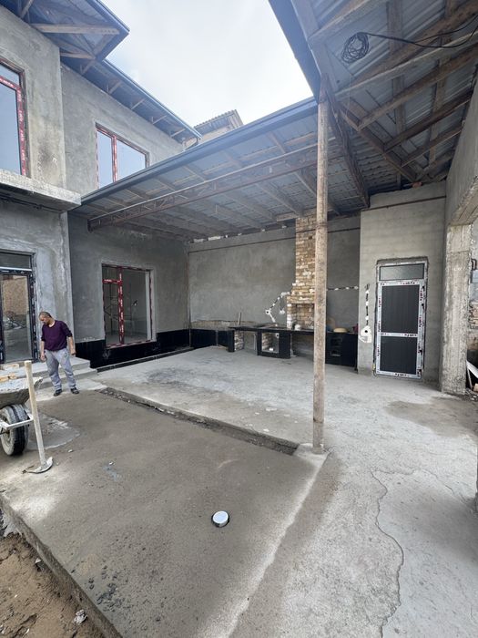 Yunsobod xasanboyda  sotiladi srochno!