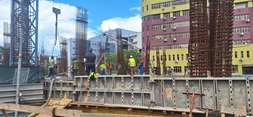 Vindem beton/ Beton cu pompa/livrare în tot județul