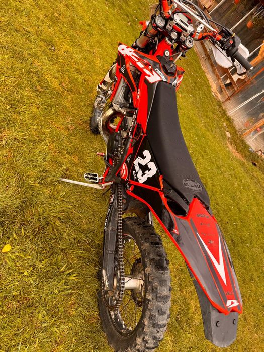 Vând BETA XTRAINER  300  an 2019