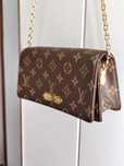 Louis Vuitton дамска чанта с верижка Монограм