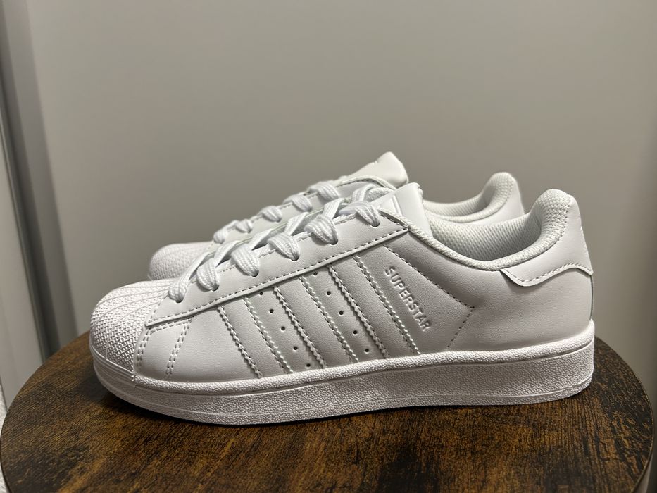 Adidas superstar femei