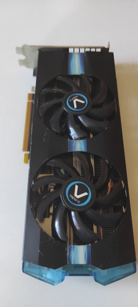 Видео карта R9 290 2GB