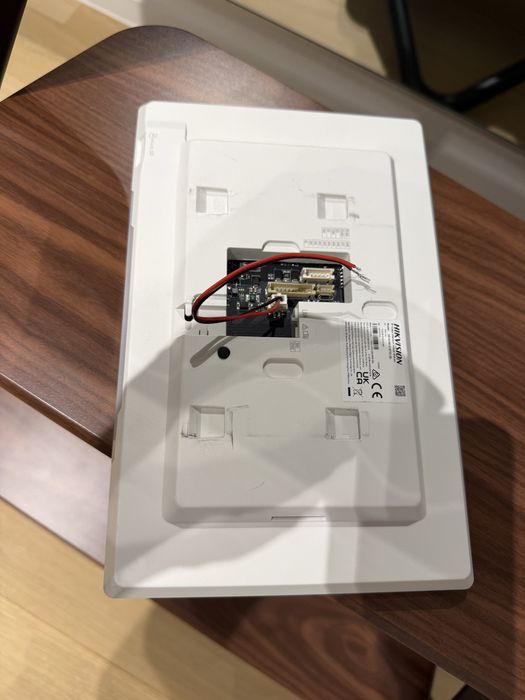 Videointerfon WIFI Hikvision DS-KH9510-WTE1, PoE Android Tableta