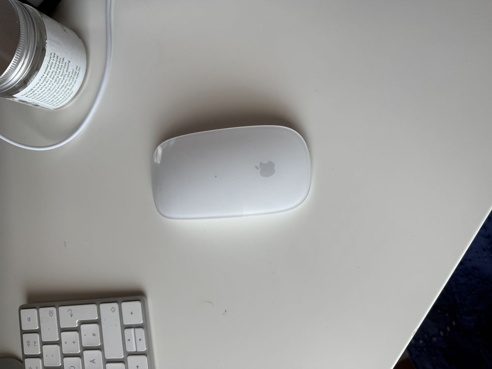 21,5'' iMac 8 GB RAM 256 GB SSD
