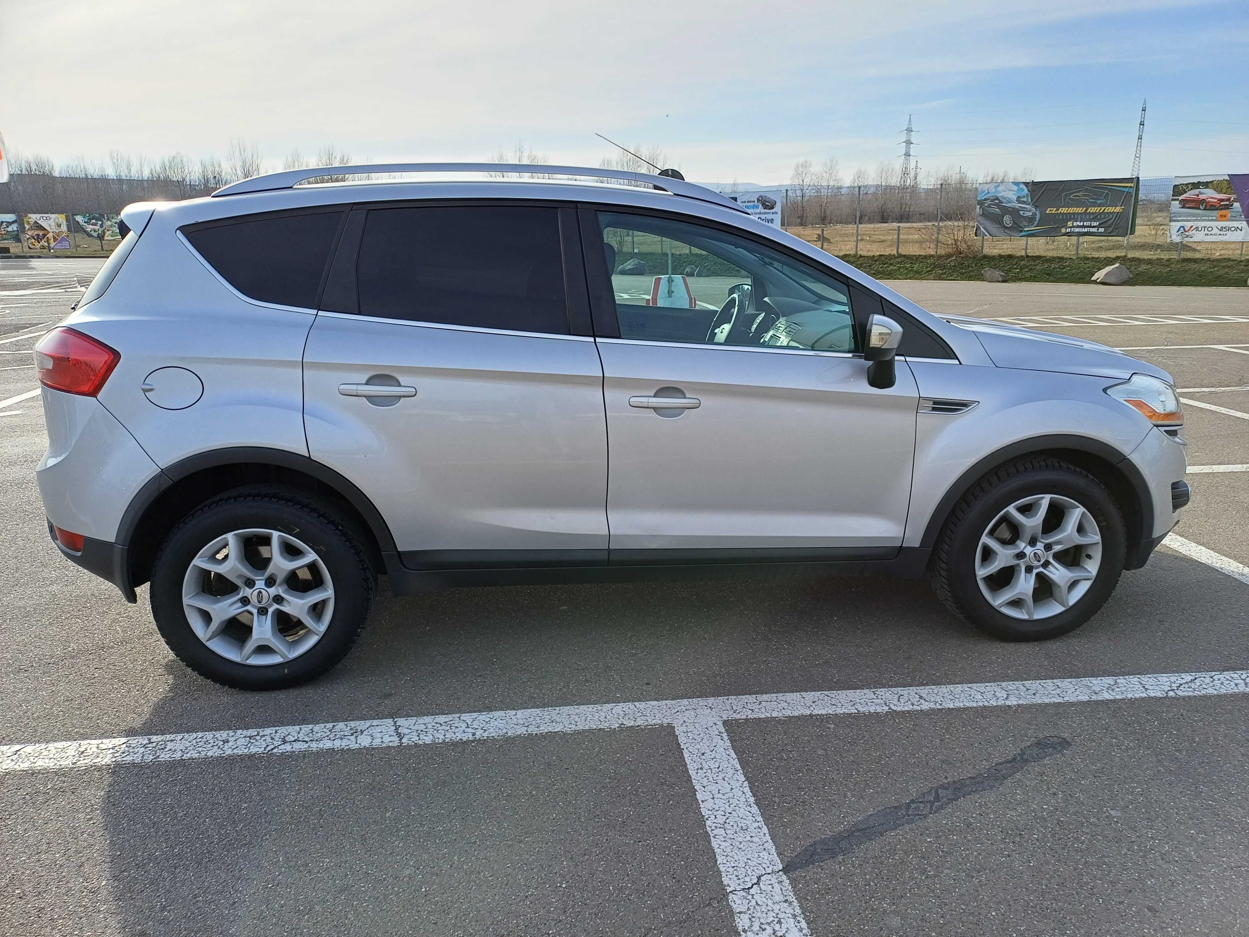 Vand ford kuga 2010