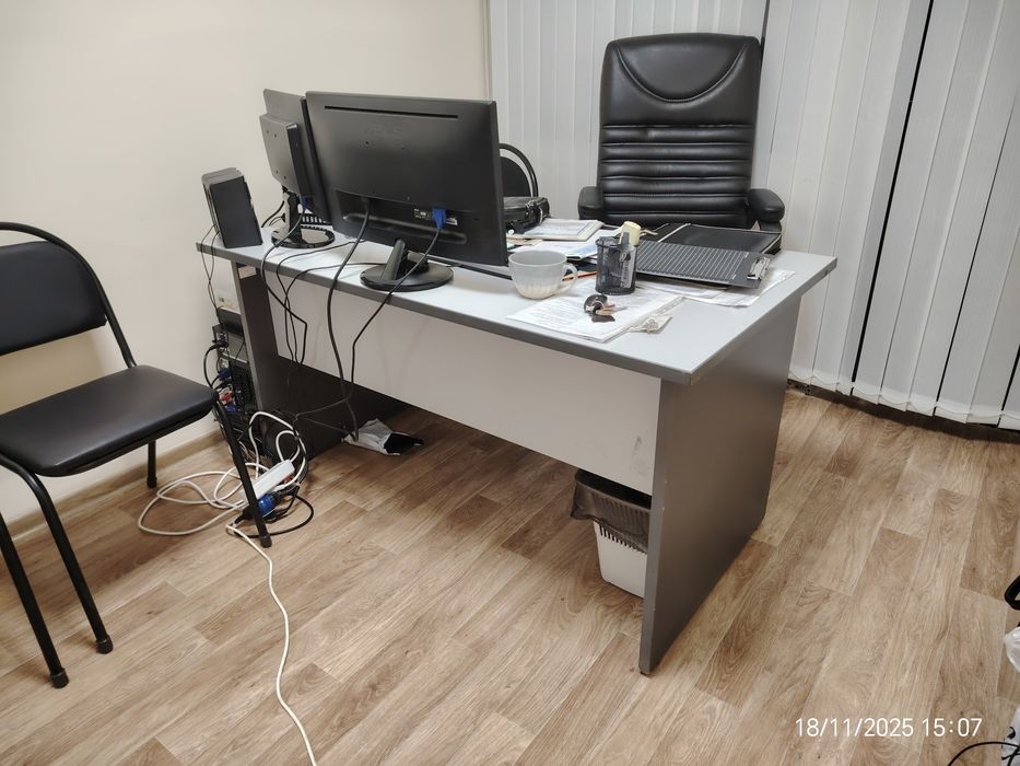 Офисные столы для работы