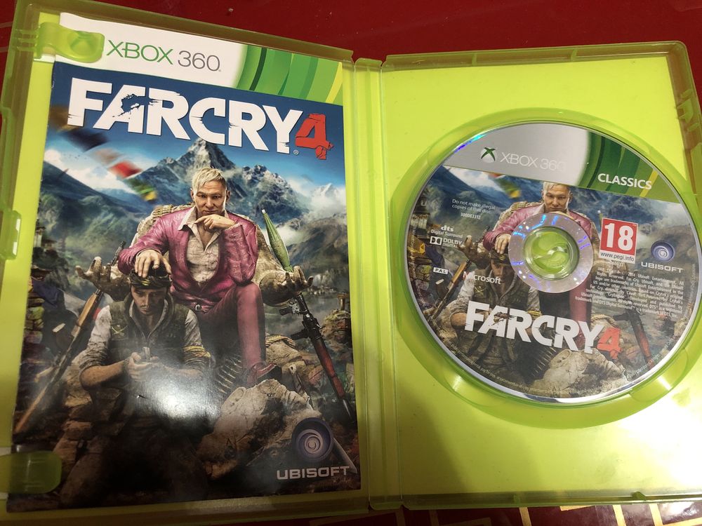 Продавам far cry 4 за xbox 360