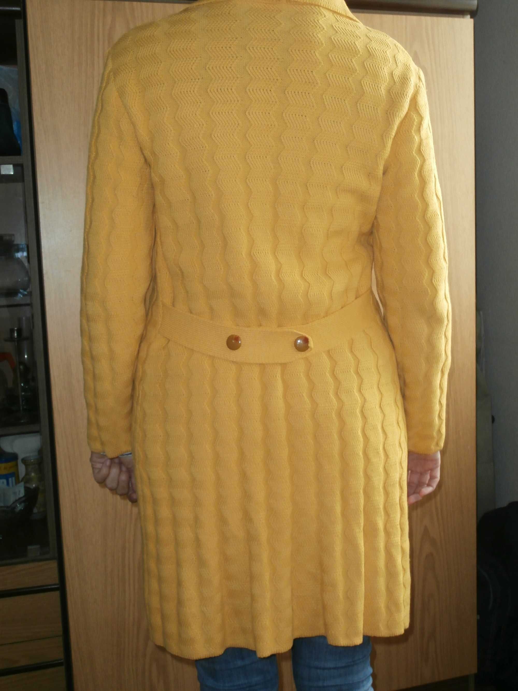 Плетено дамско манто