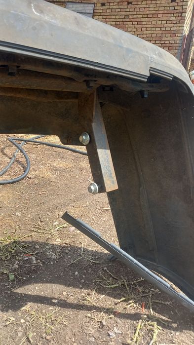 Теглич с броня за фолксваген пасат б4