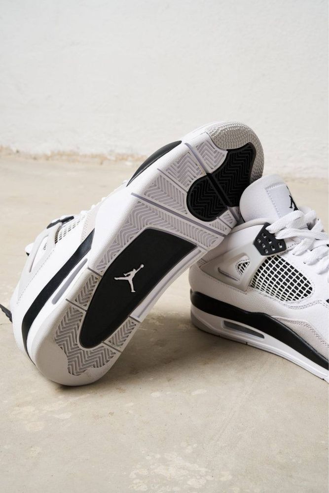 AİR Jordan 4 Retro “MİLİTARY Black”