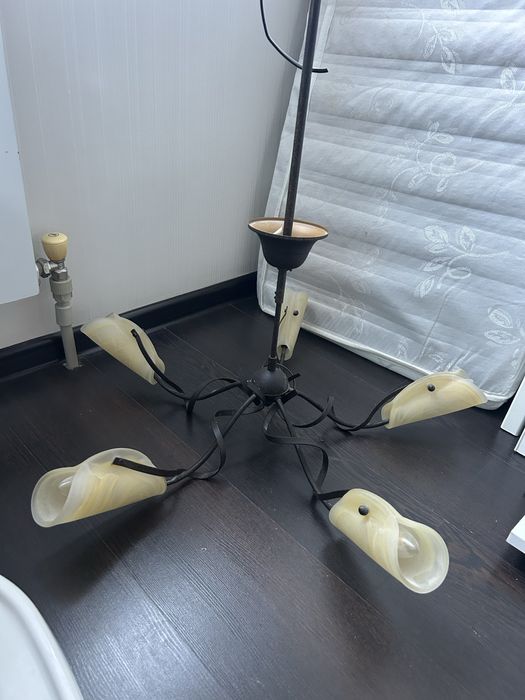 Люстра потолочная