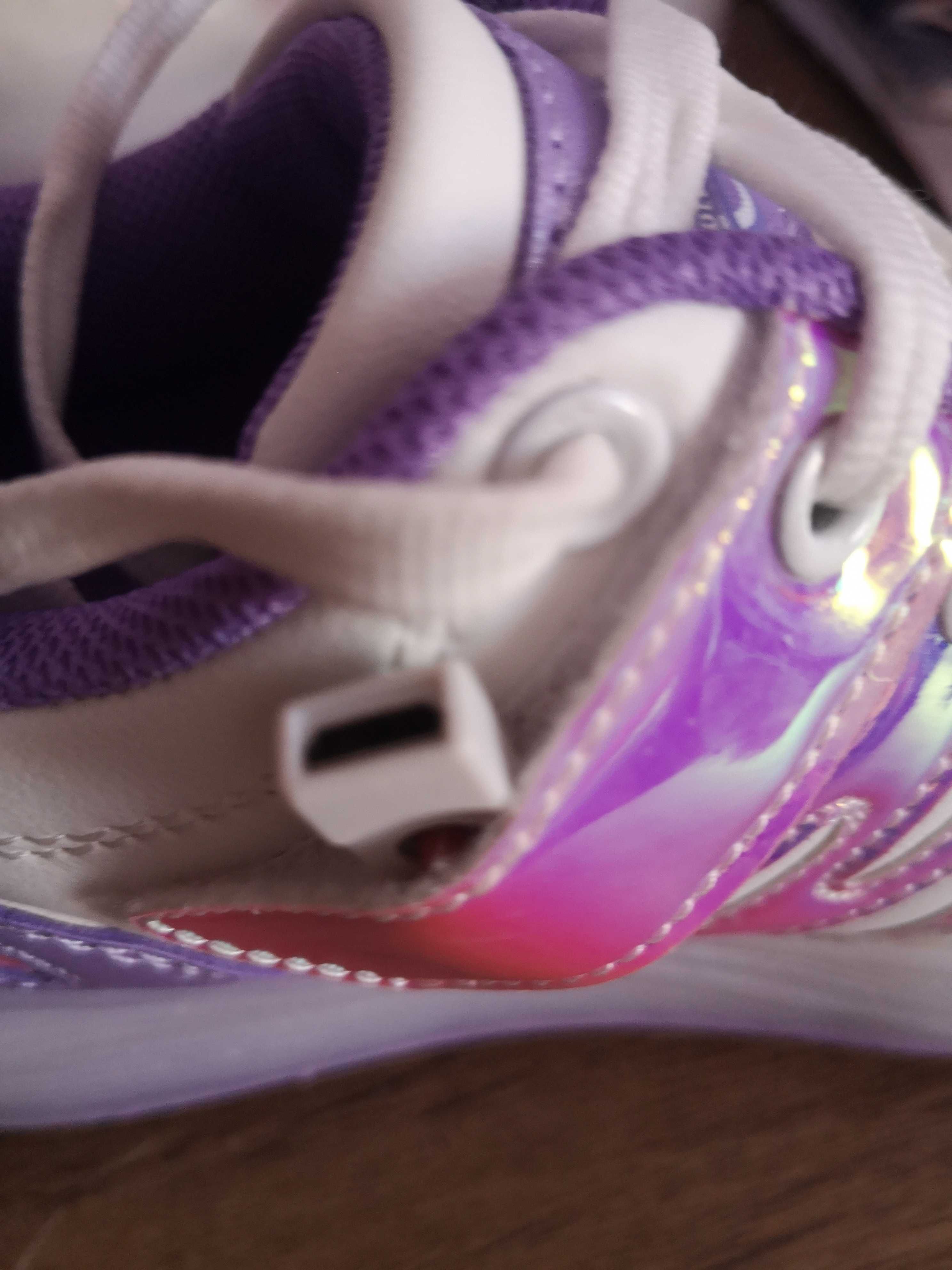 Sneakers cu roti si LED