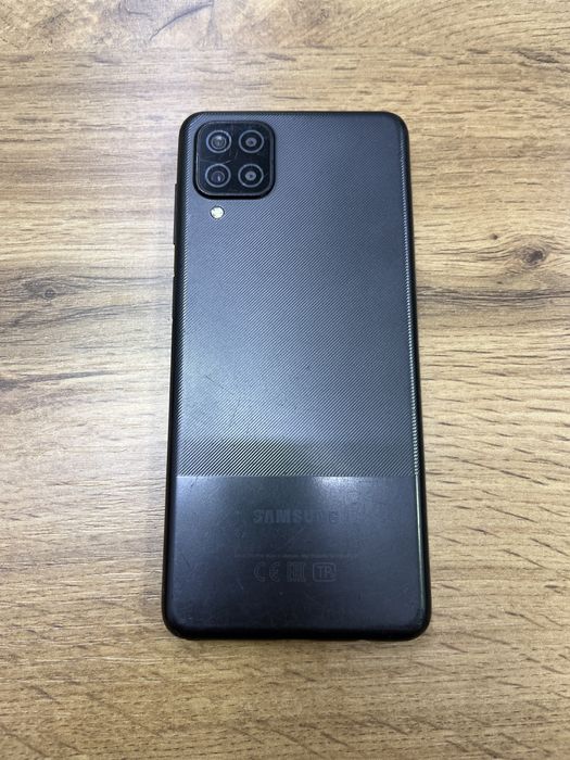 Продается Samsung Galaxy A12 в идеальном состоянии