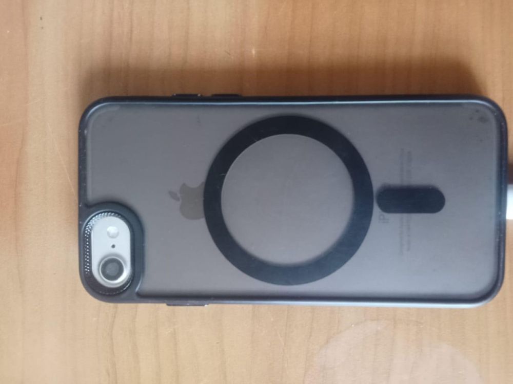 iPhone 7 Хорошем состоянии один хозяин