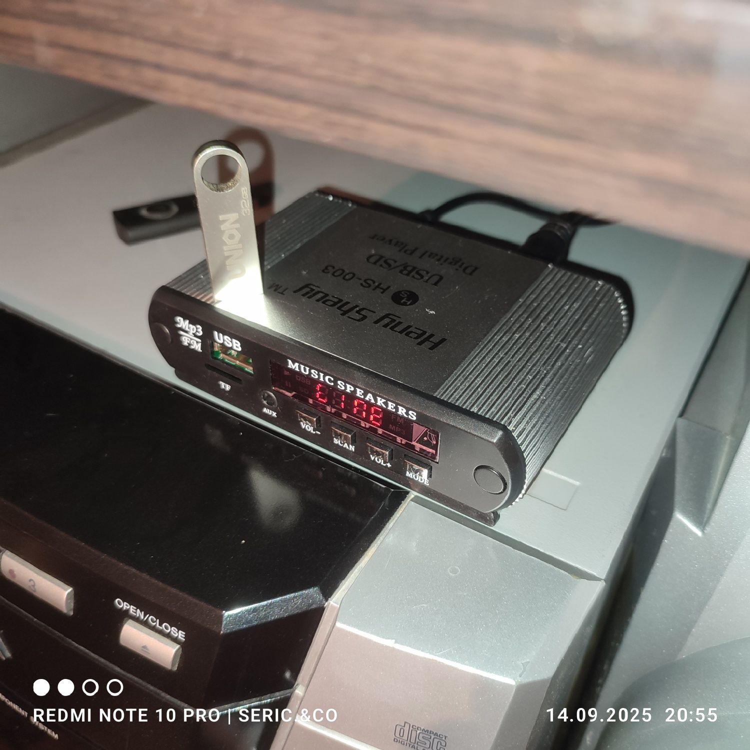 Музыкальный центр Aiwa Jax T8