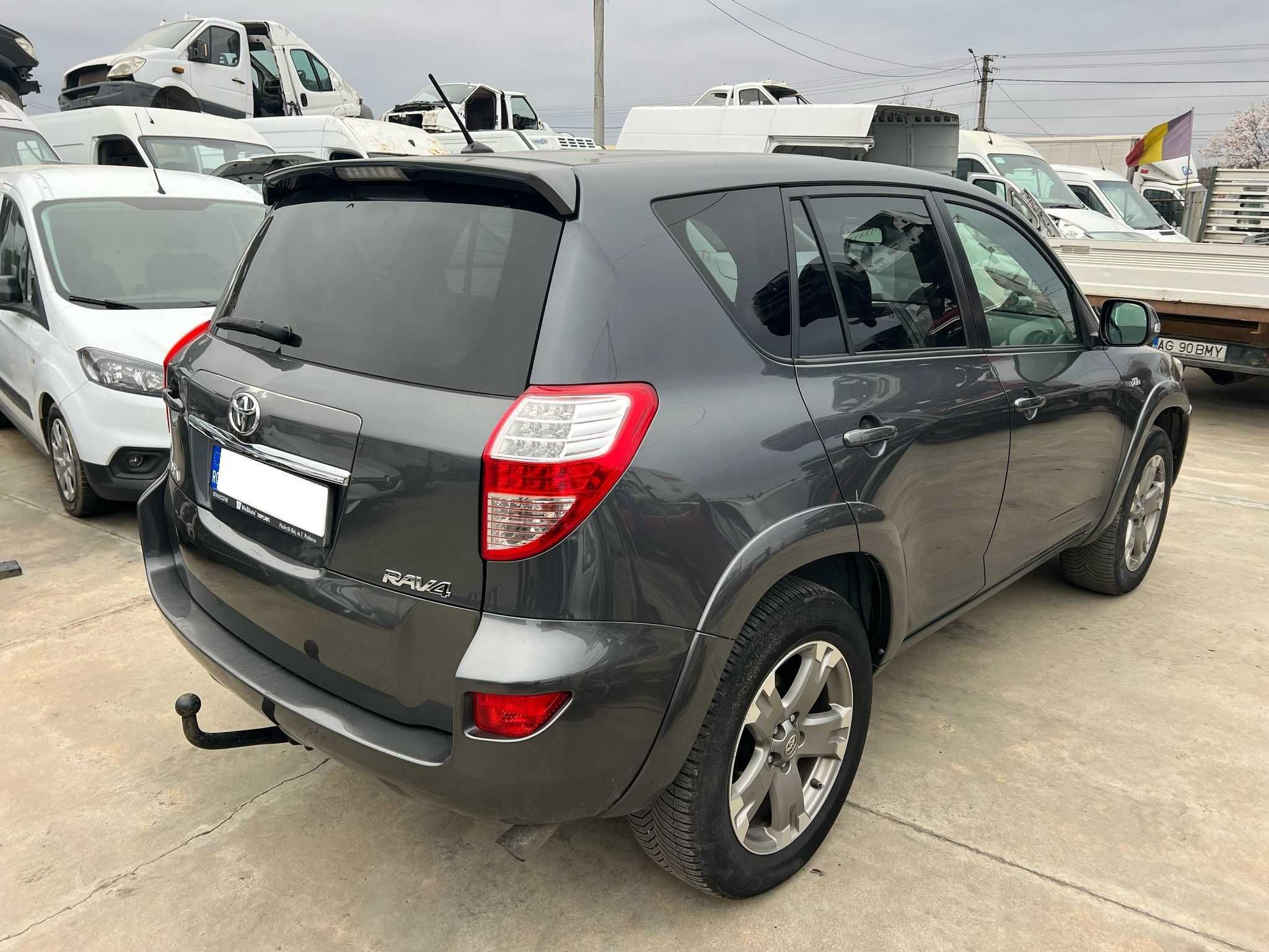 Toyota rav 4 2011 facelift Avariat automata Navi carlig trapa piele