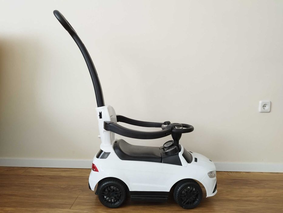 БЯЛ MERCEDES Кола за яздене с дръжка за бутане Mercedes-benz