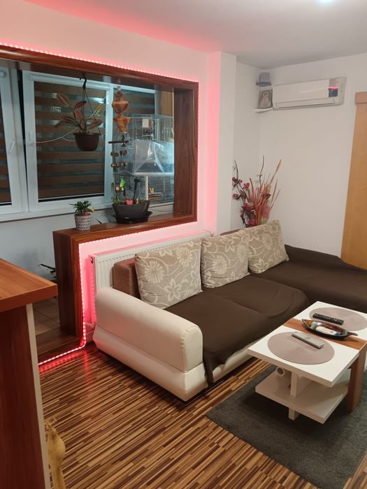 Apartament 3 camere et 1/4 + parcare + loc boxa/centrala/ proprietar.