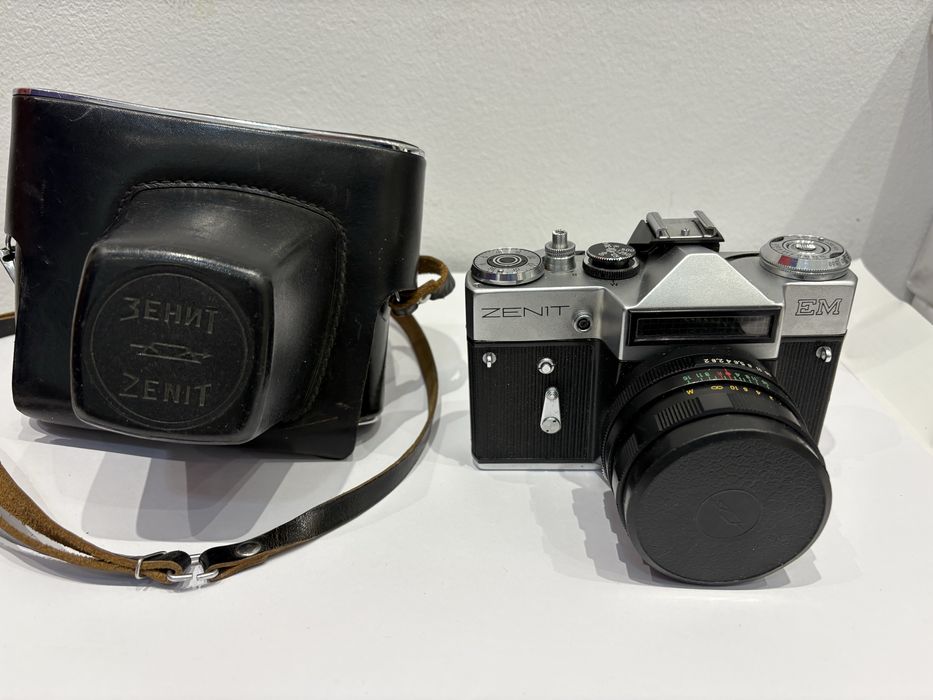 Фотоапарат Zenit-EM
