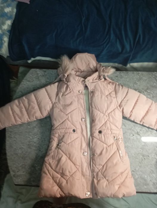 Теплая куртка для девочки