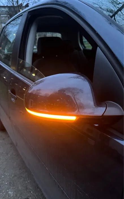 Semnalizari dinamice Volkswagen Passat B6 / Golf 5 / Jetta / Sharan