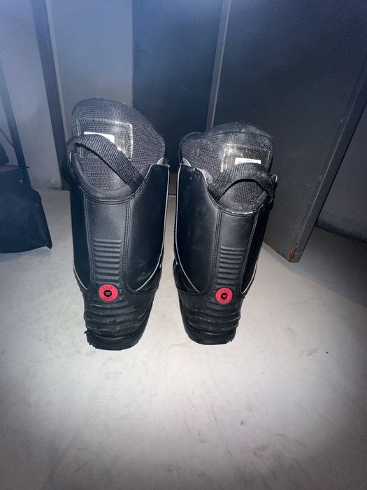 Сноуборд обувки.