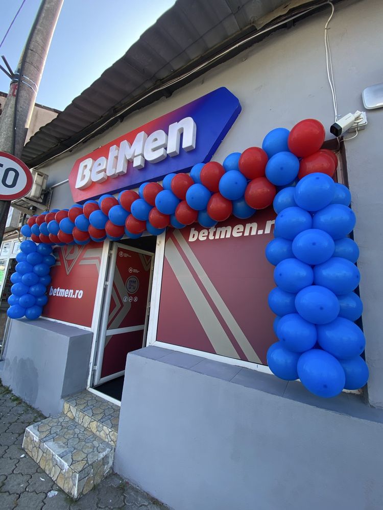 OFERTA arcadă / stâlpi 150 lei din  baloane - cadou 20 baloane pe bete