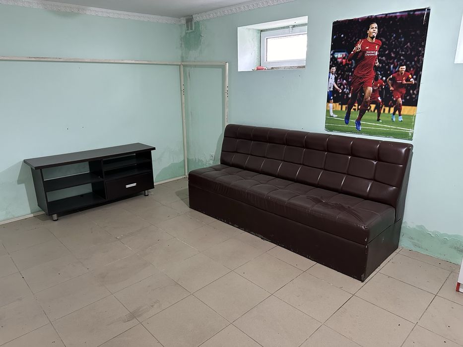 Диван 4 штук и подставка 4 штук 4 штуктан