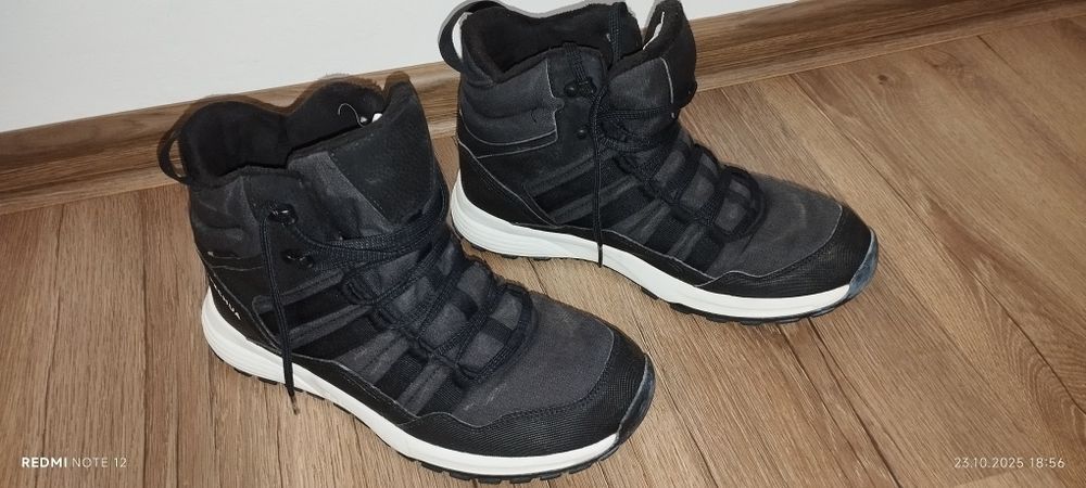 Мъжки непромокаеми обувки, черни