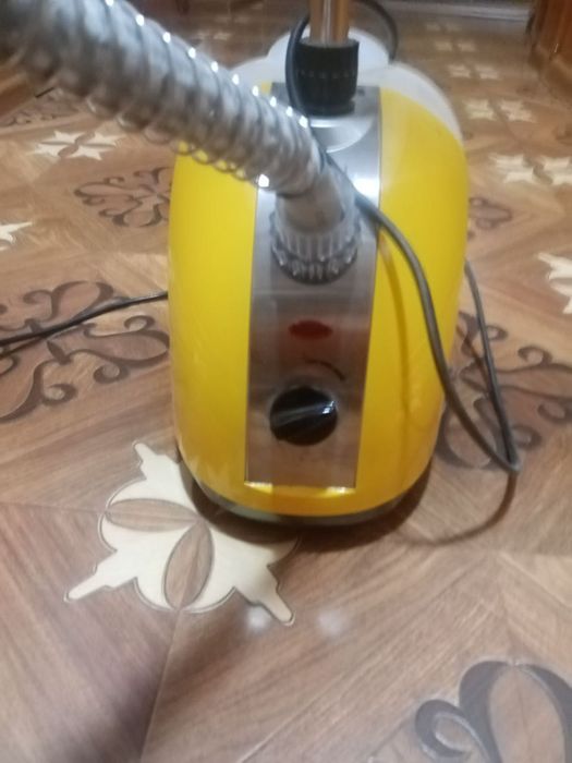 Автоматическая гладильная машина Clatronic HBB 3734