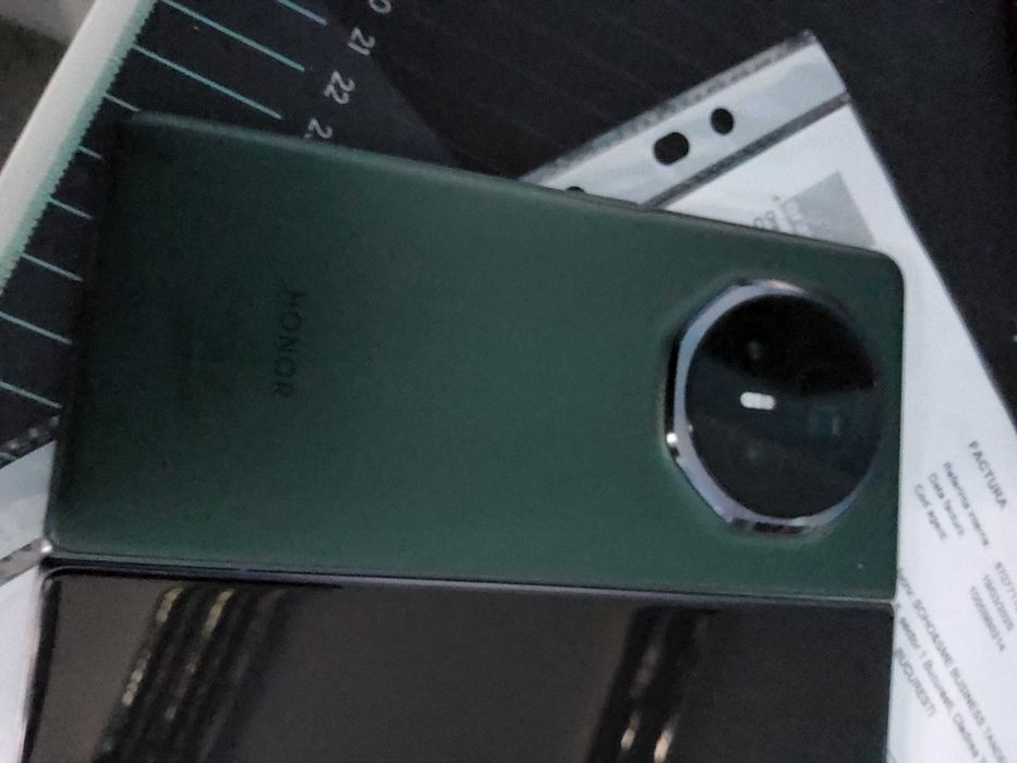 Honor Magic V3 cu copie factură Orange