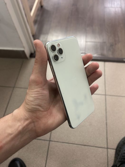 iPhone 11 Pro Max 256GB | Funcționează perfect | 85% baterie