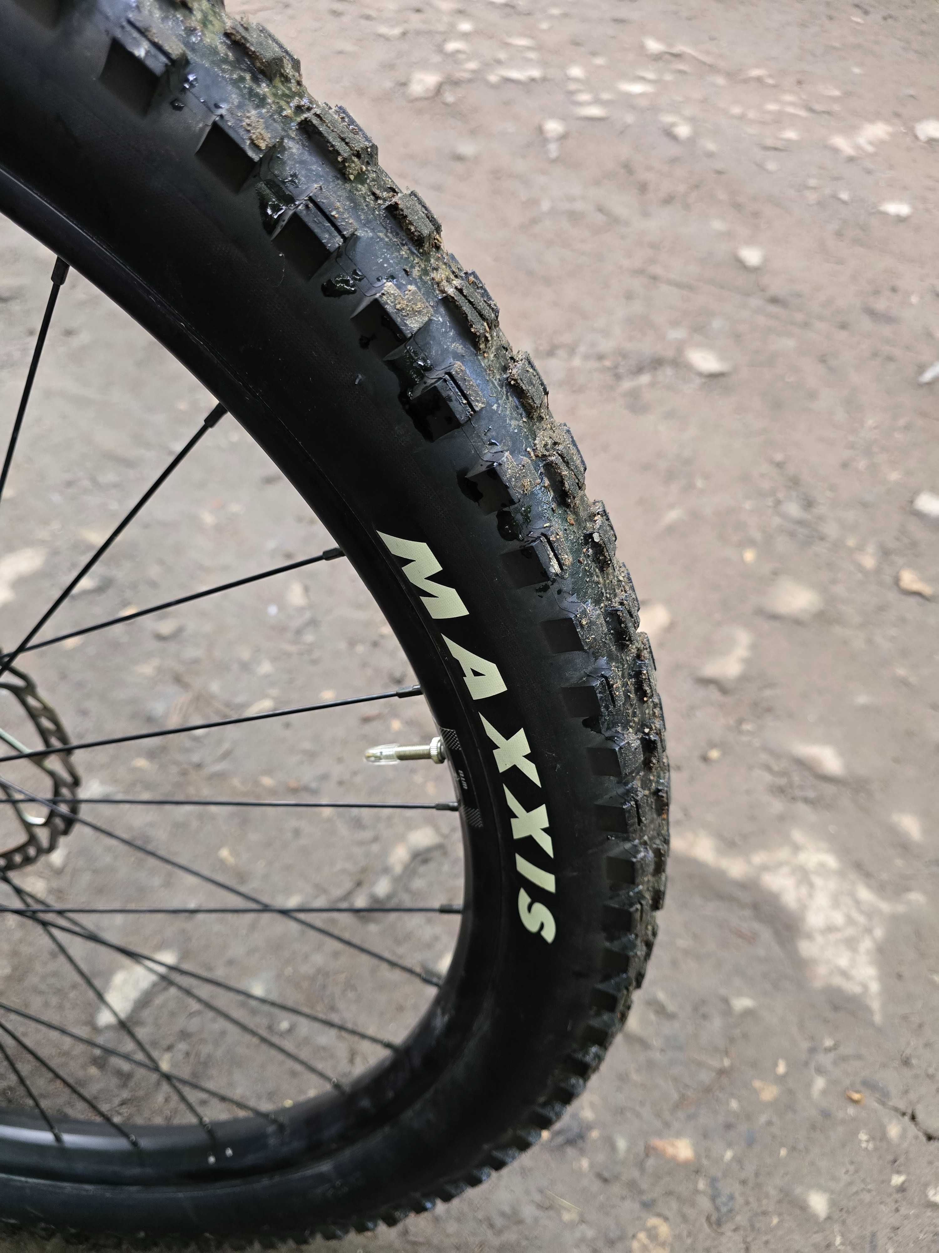 Cannondale Mottera Carbon 2