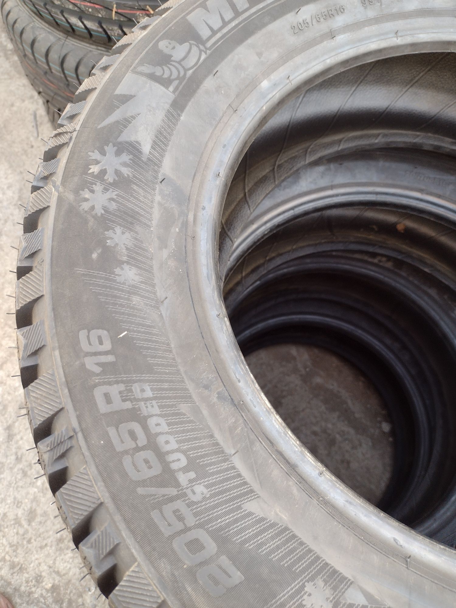 Нови 4бр.205/65/16 Michelin Ice north 3 dot1517