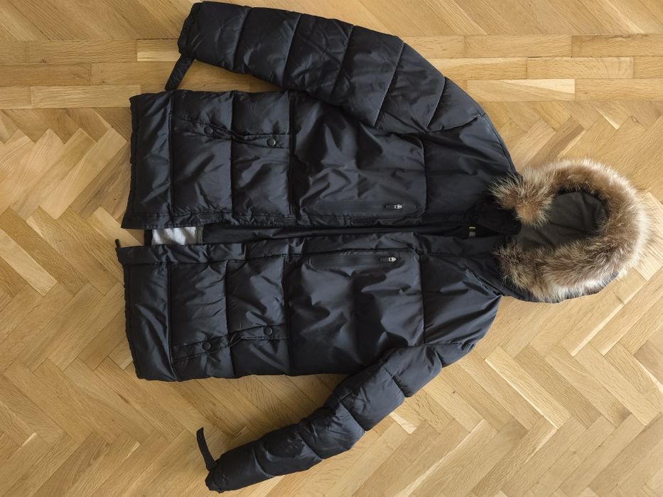 Мъжко яке Pull and Bear с естествен пух