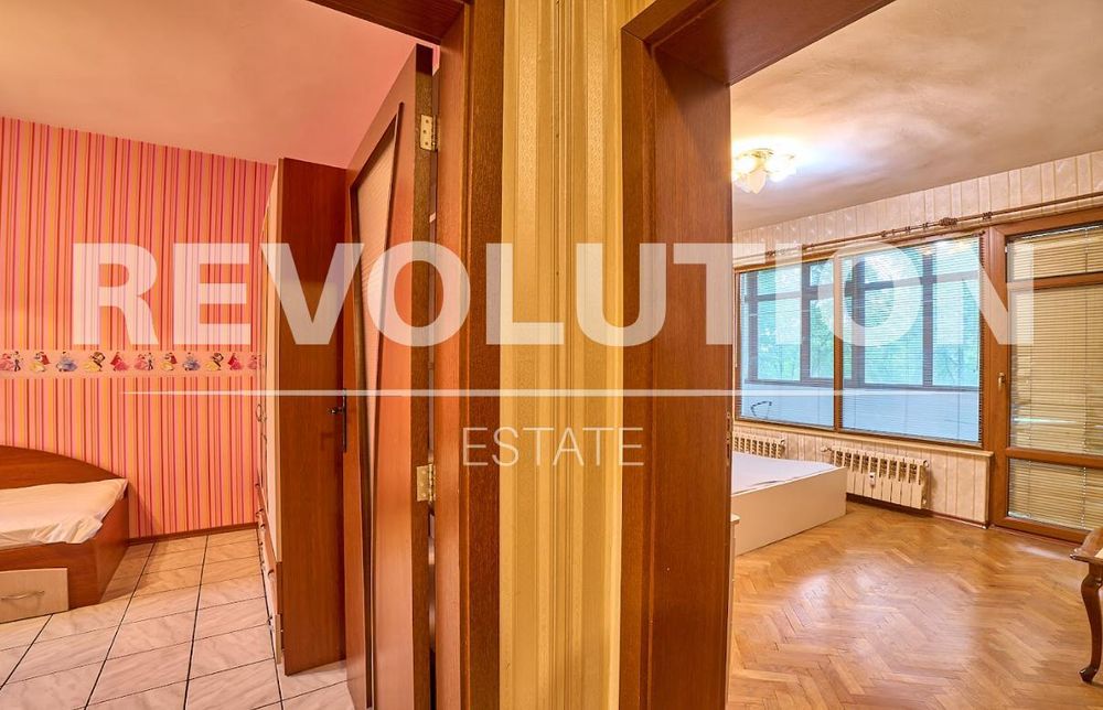 Тристаен апартамент в района на кв. Кършияка