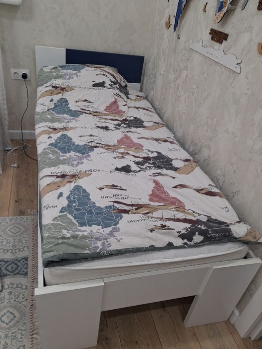 Продам кровать односпалку