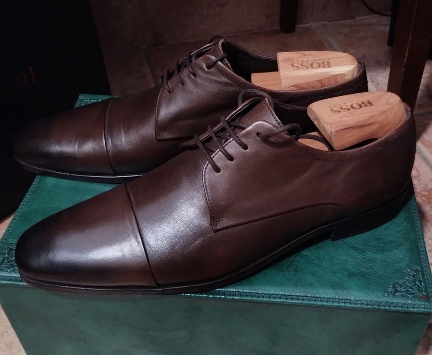 Ocazie! Pantofi Hugo BOSS piele maro - marime 45