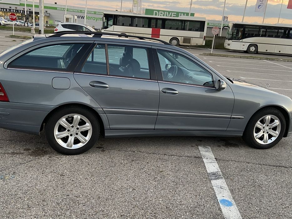 Vand Mercedes-C class