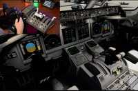 cockpit Thrustmaster Boeing TCA cu 2 TQ si pedale