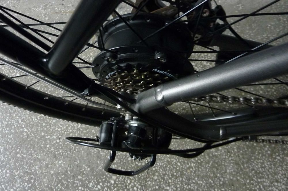 Vand Bicicleta electrica cu acceleratie Engwe - roti 26''