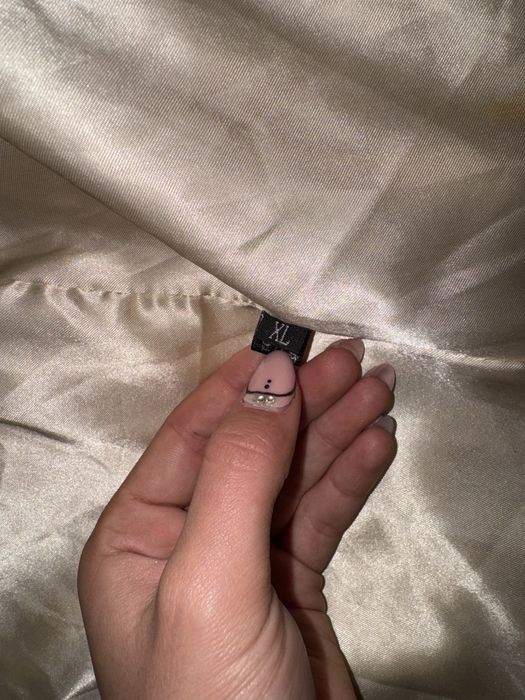 2 рокли и един сет от ляйла