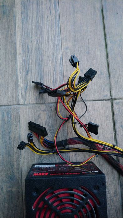 Sursa alimentare calculator  gamer 400