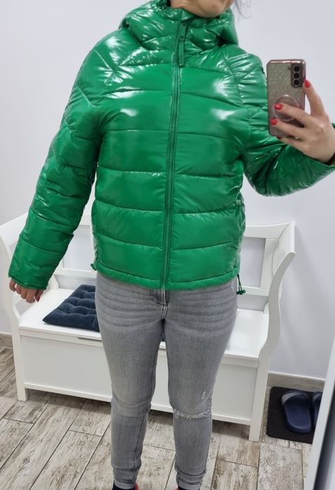 Vand geaca noua, cu eticheta,  dama Marca Koton, marime 36