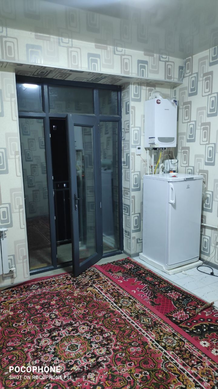 Сдаётся квартира на Чиланзаре 23 квартале новостройка 1ком 300у.е.