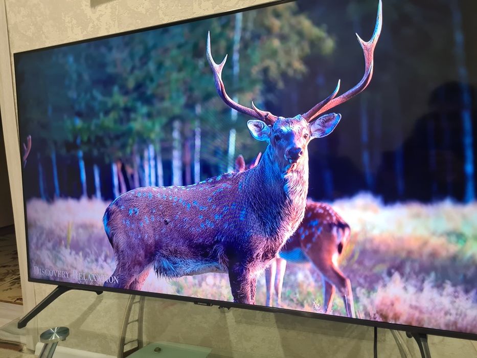 Samsung UE50AU7100U смарт UHD.4K 2021г.в.почти новый