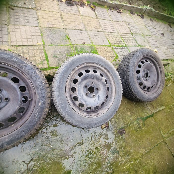 Зимни гуми с джанти 16/55/205