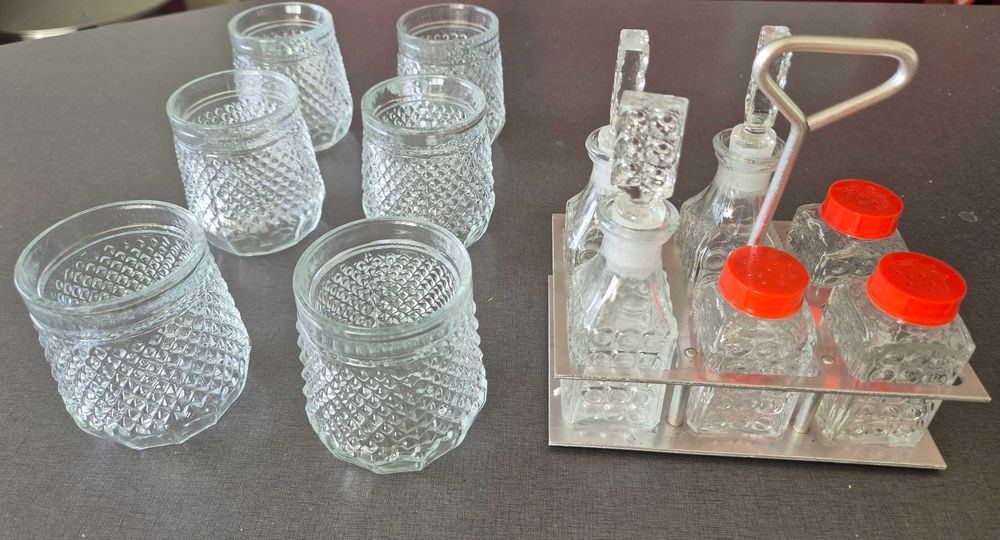 Стъклени чаши и сет оливерник от оловен кристал