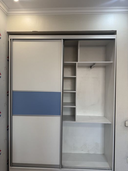 Мебель шкафы ванна